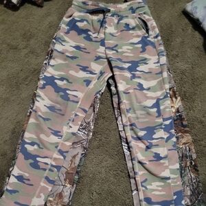 EUC 10 Sweat CAMO Pants LG LEVIS joggers, DU Sz M, LWT Pants, and Buffalo LW